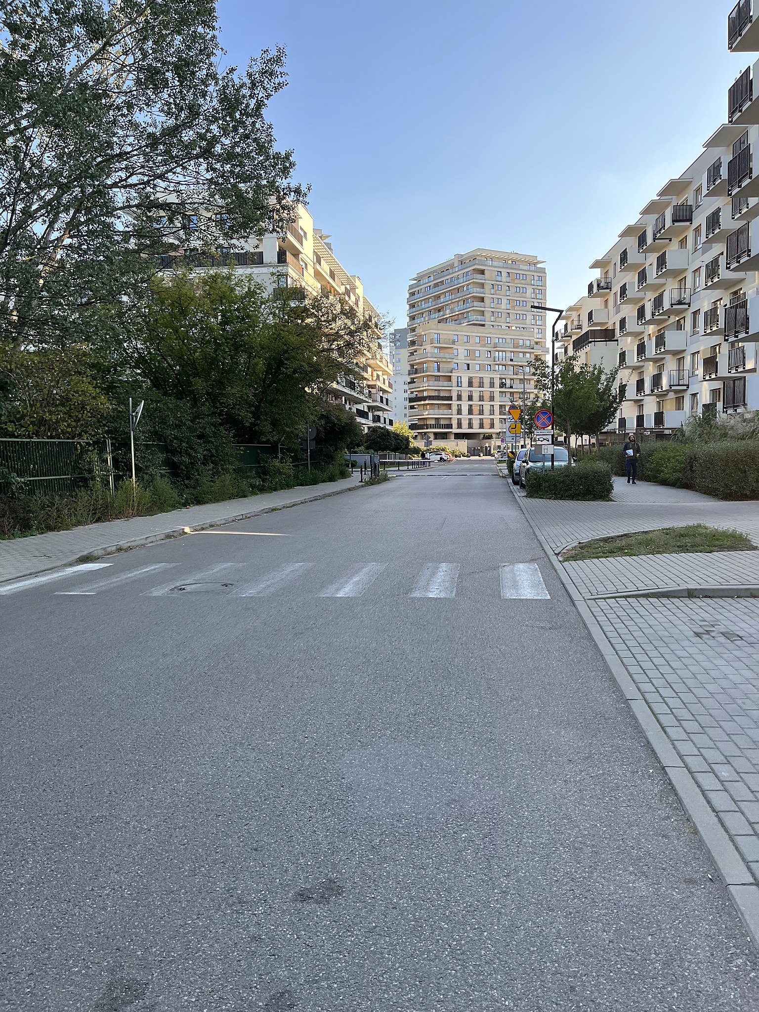 Dojście ulicą Jana Nowaka-Jeziorańskiego, Kancelaria Adwokacka LEX FORTE, Warszawa